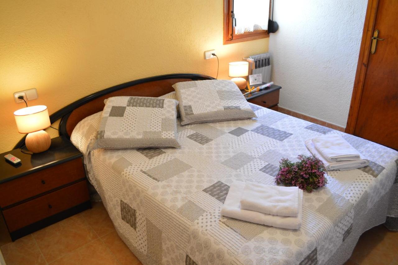Hostal Pas De La Pera Aransá Esterno foto