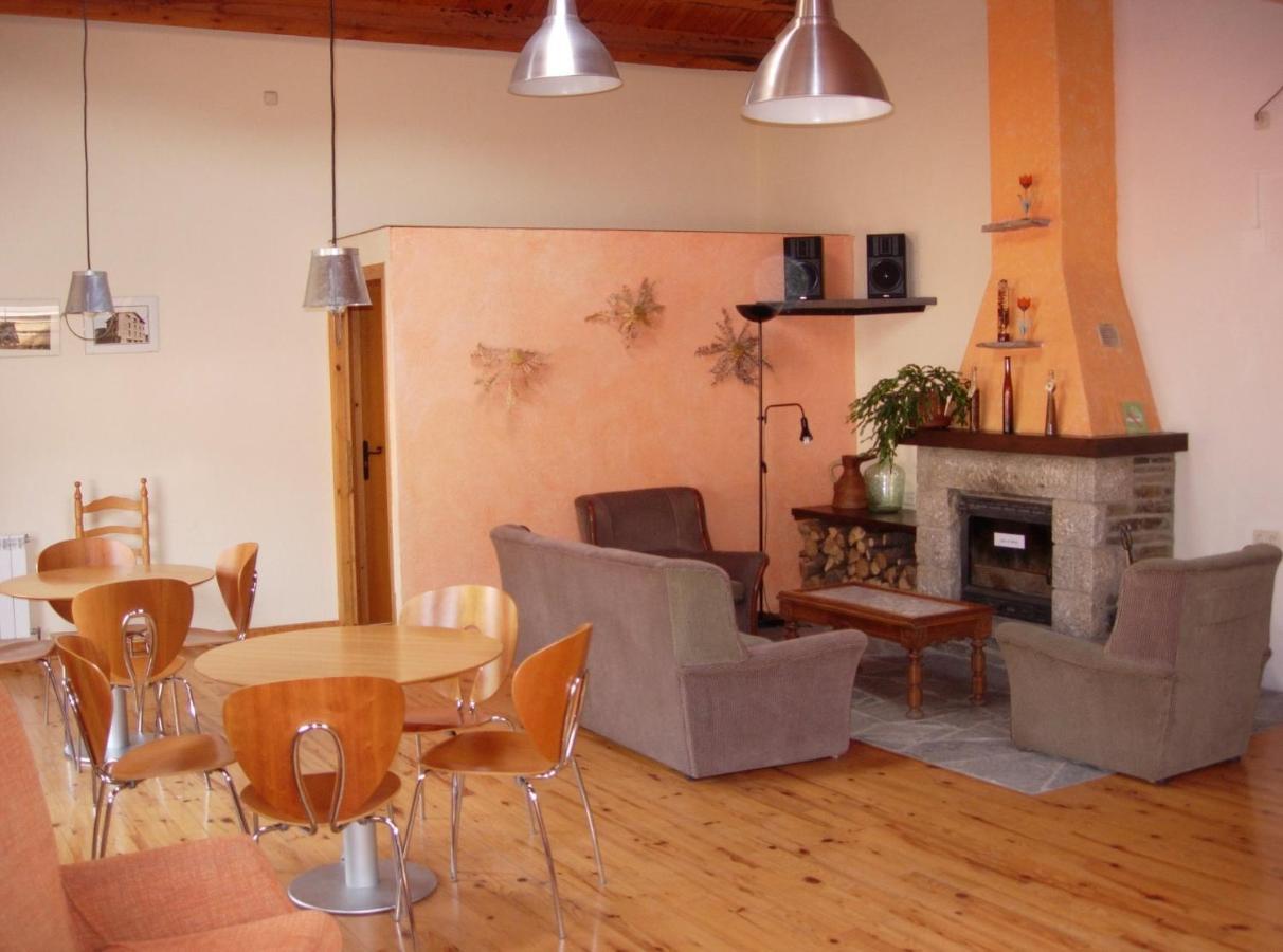 Hostal Pas De La Pera Aransá Esterno foto