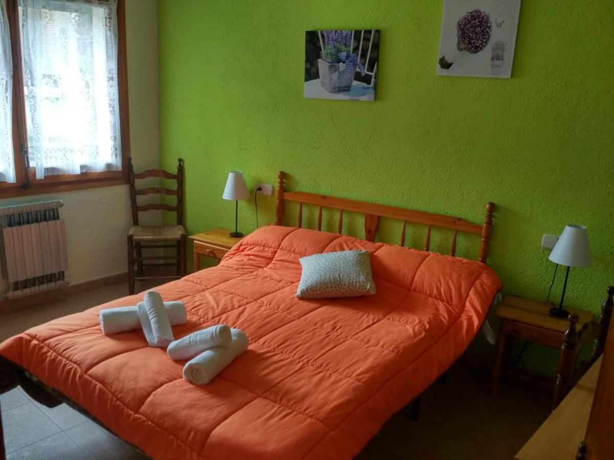 Hostal Pas De La Pera Aransá Esterno foto