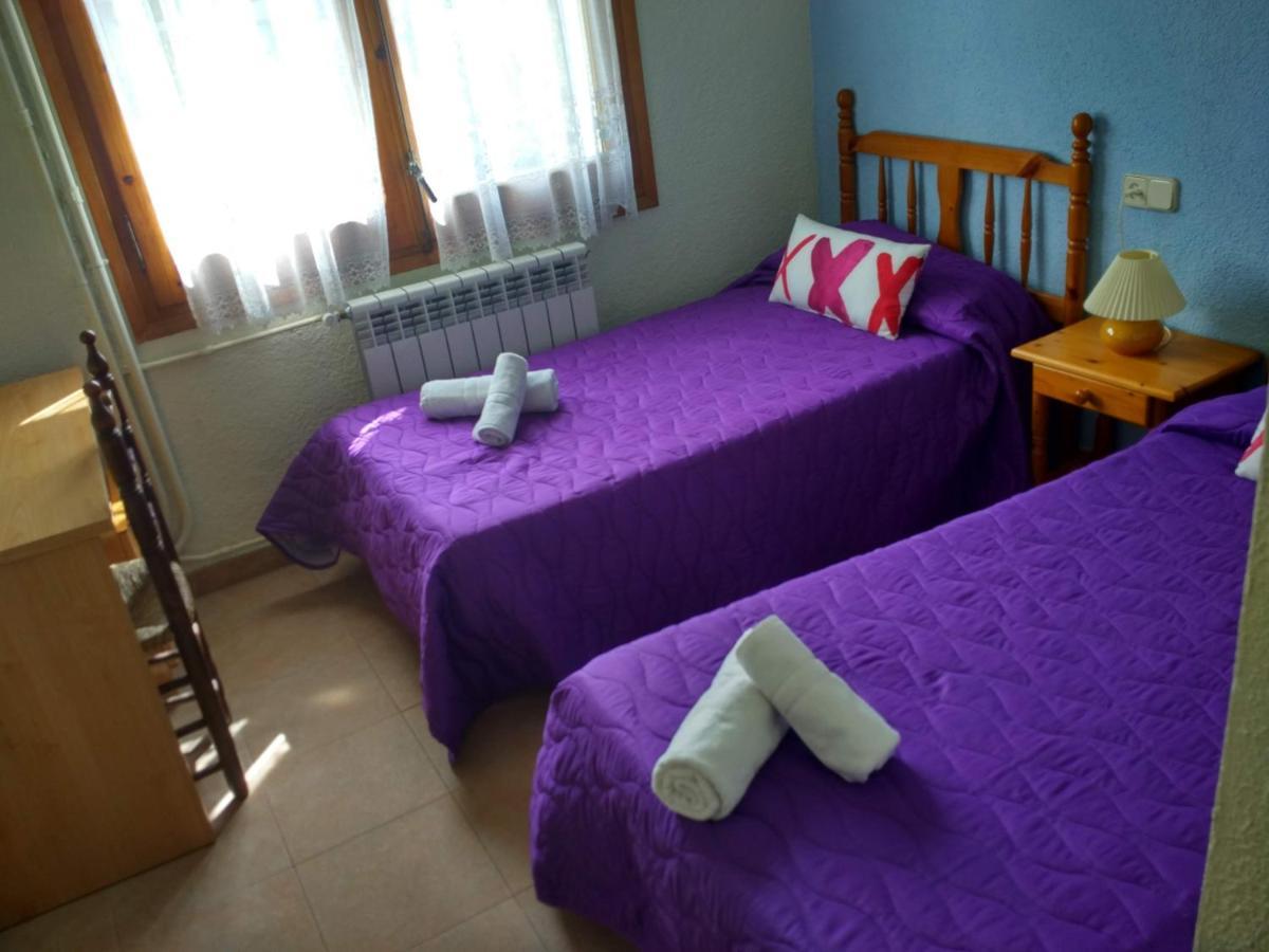 Hostal Pas De La Pera Aransá Esterno foto