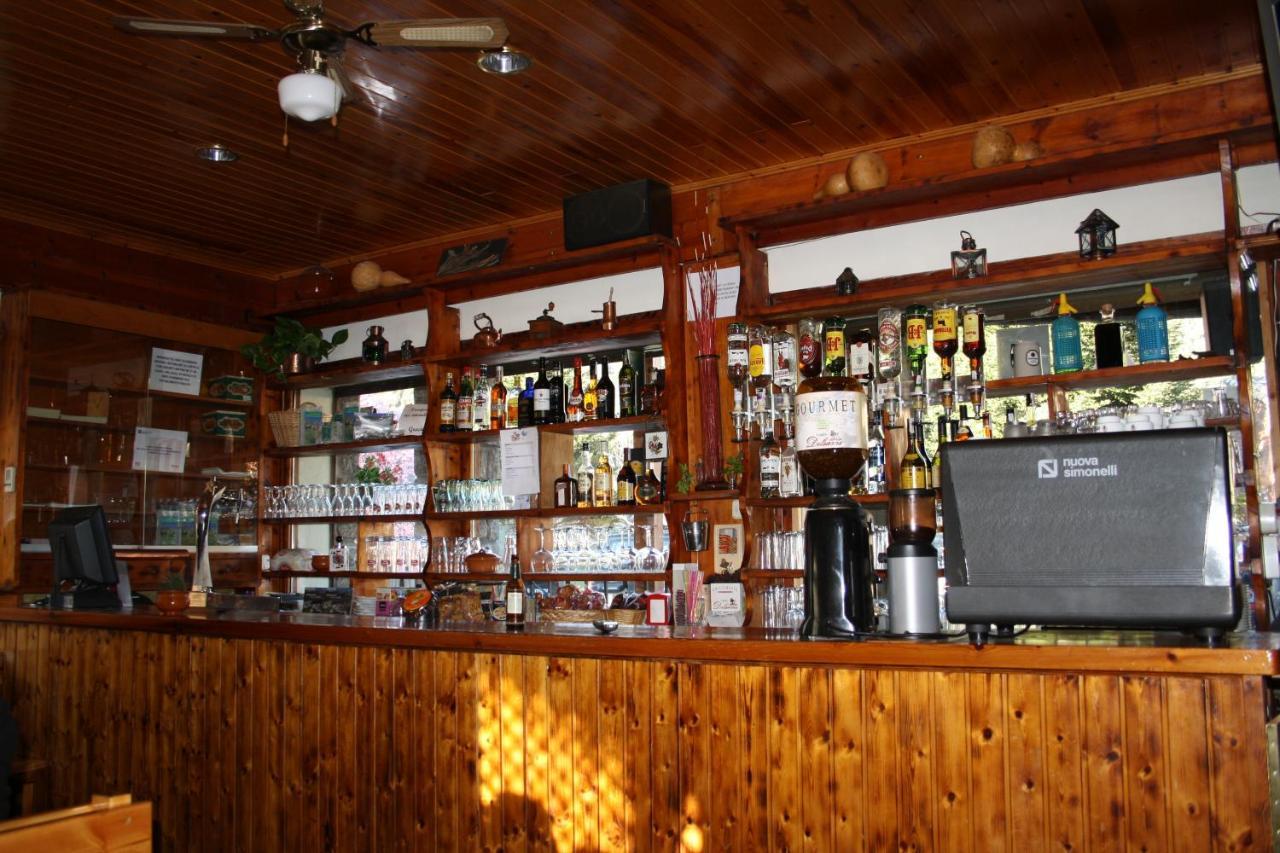 Hostal Pas De La Pera Aransá Esterno foto